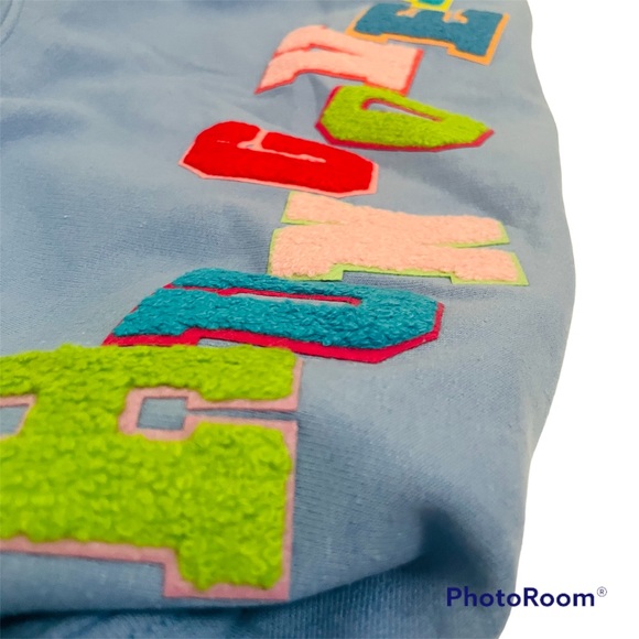 Wild Night HUNGOVER Patch Blue Sweatshirt - Picture 8 of 9